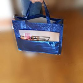 Bolsa Multiusos Brillante con bolsillo exterior